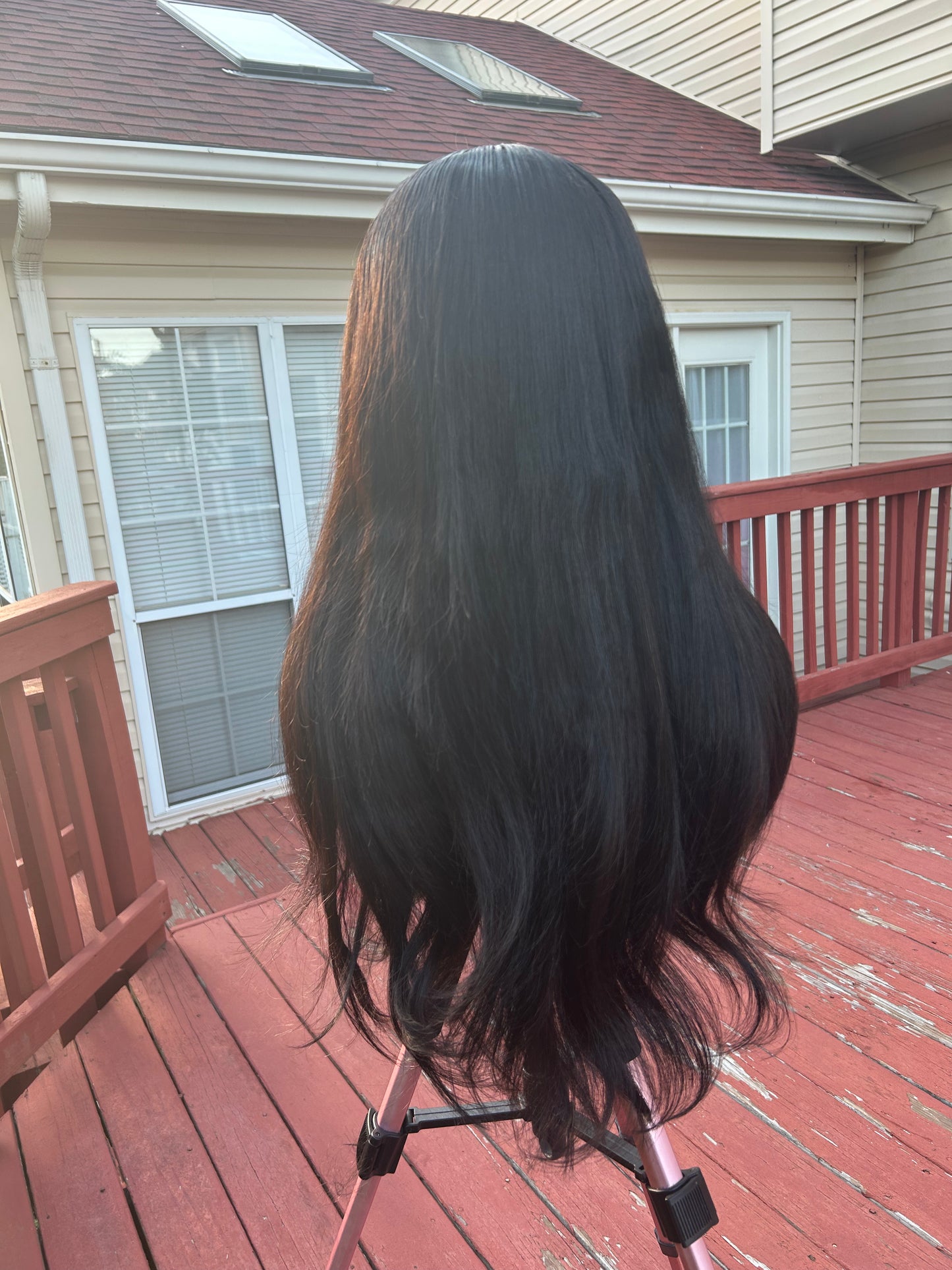 Jess glueless ready to wear