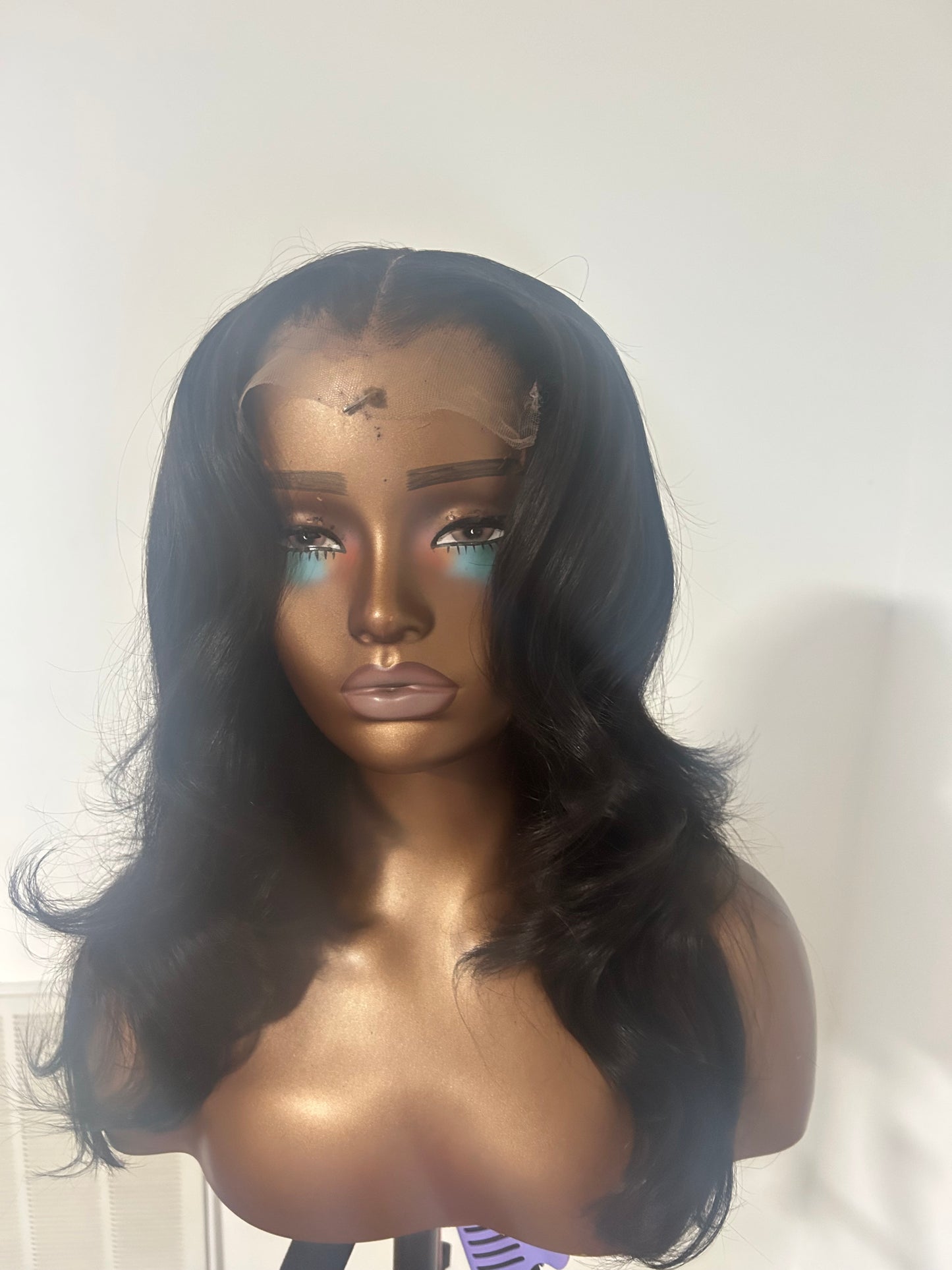 Laura Glueless ready to wear