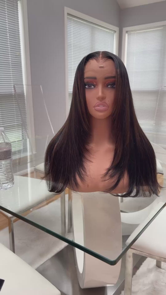 Amber glueless ready to wear unit